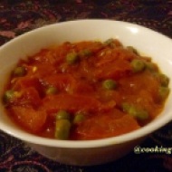 Tomato-Peas Curry