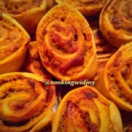 Baked Pinwheel Snacks/ Baked Samosa Bites